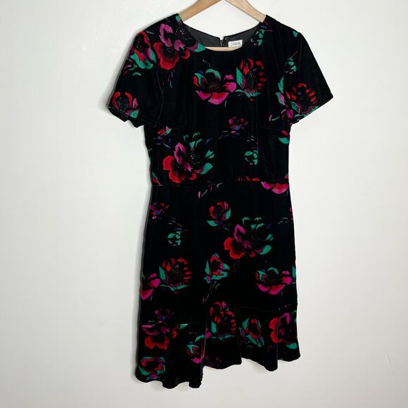 J. Crew Womens Short Sleeve Velvet Flutter Dress 4 Black Raspberry Floral Ruffle - Picture 4 of 11